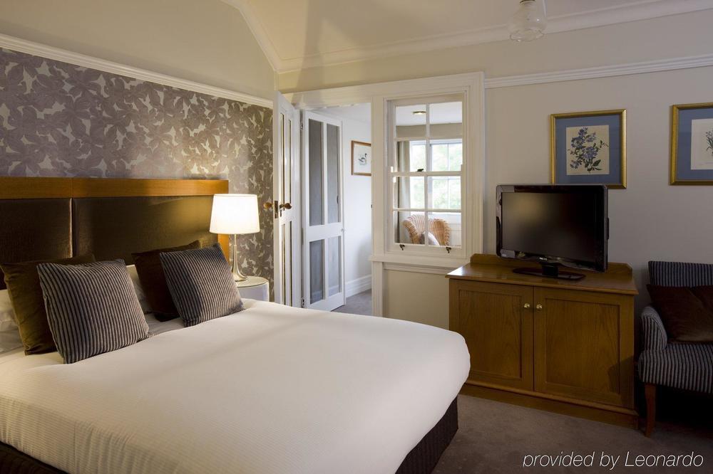 เป็ปเปอร์ เมเนอร์ เฮ้าส์ Hotel Sutton Forest ห้อง รูปภาพ