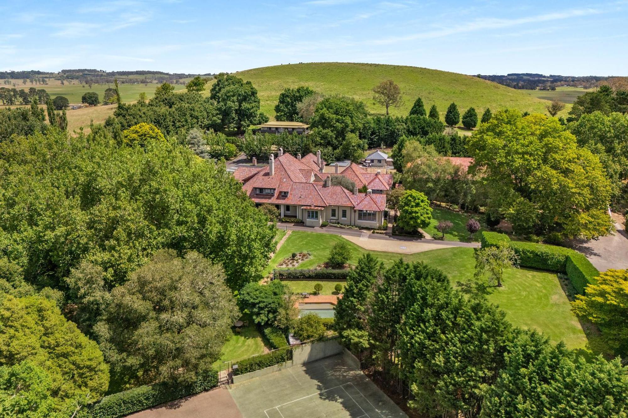 เป็ปเปอร์ เมเนอร์ เฮ้าส์ Hotel Sutton Forest ภายนอก รูปภาพ