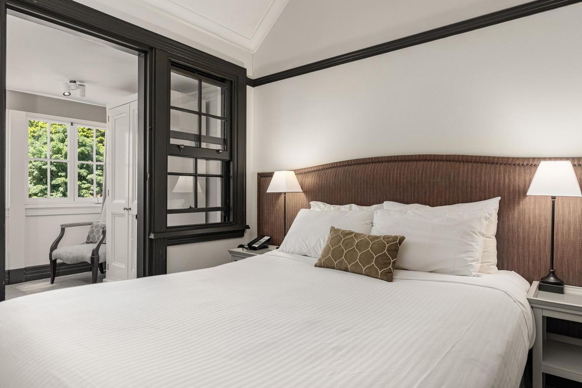 เป็ปเปอร์ เมเนอร์ เฮ้าส์ Hotel Sutton Forest ภายนอก รูปภาพ