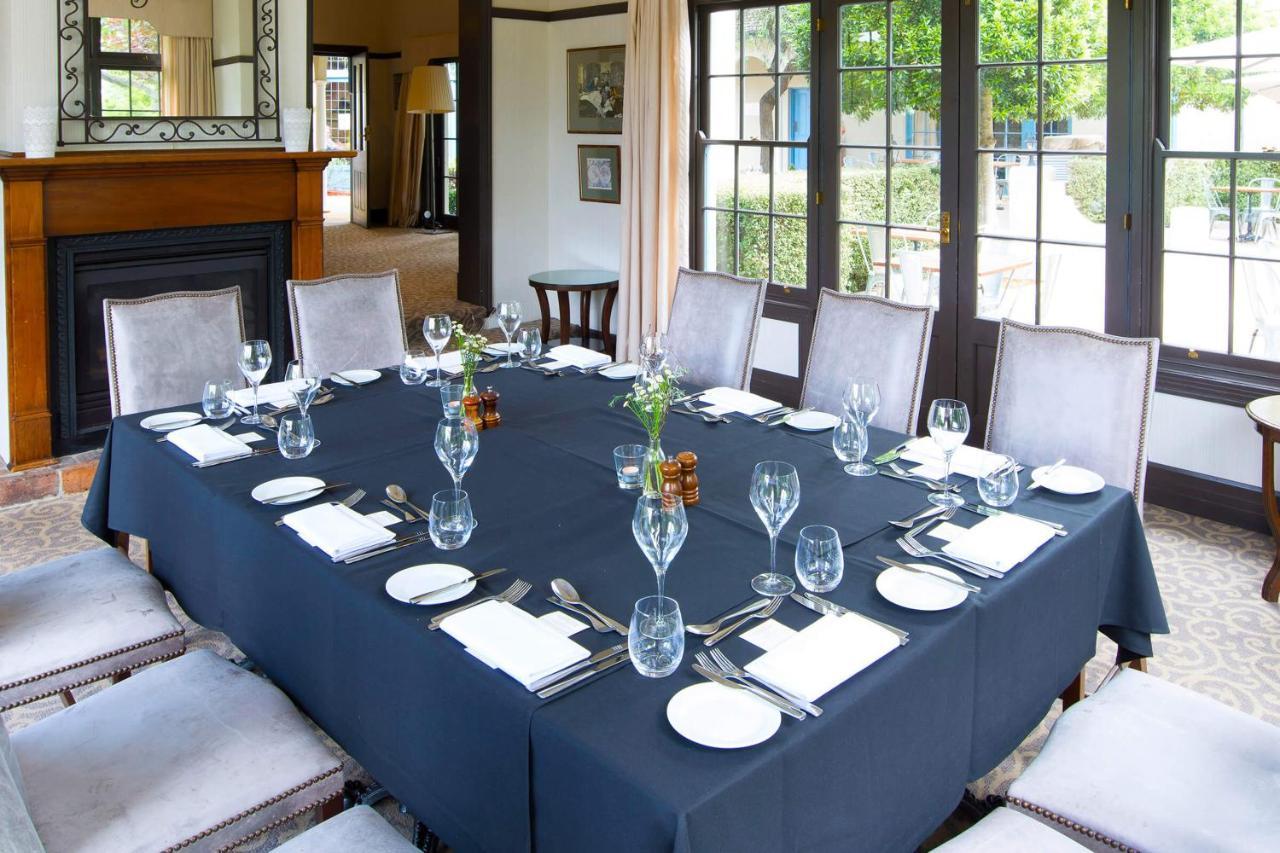 เป็ปเปอร์ เมเนอร์ เฮ้าส์ Hotel Sutton Forest ภายนอก รูปภาพ